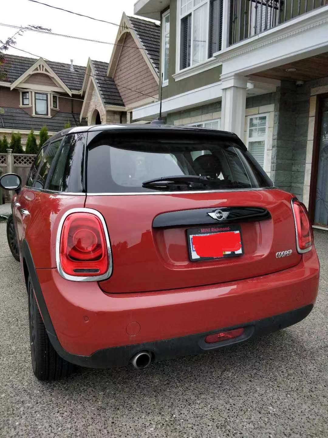 Mini Lease Takeover in Richmond, BC: 2017 Mini Cooper 5 Door Hatchback